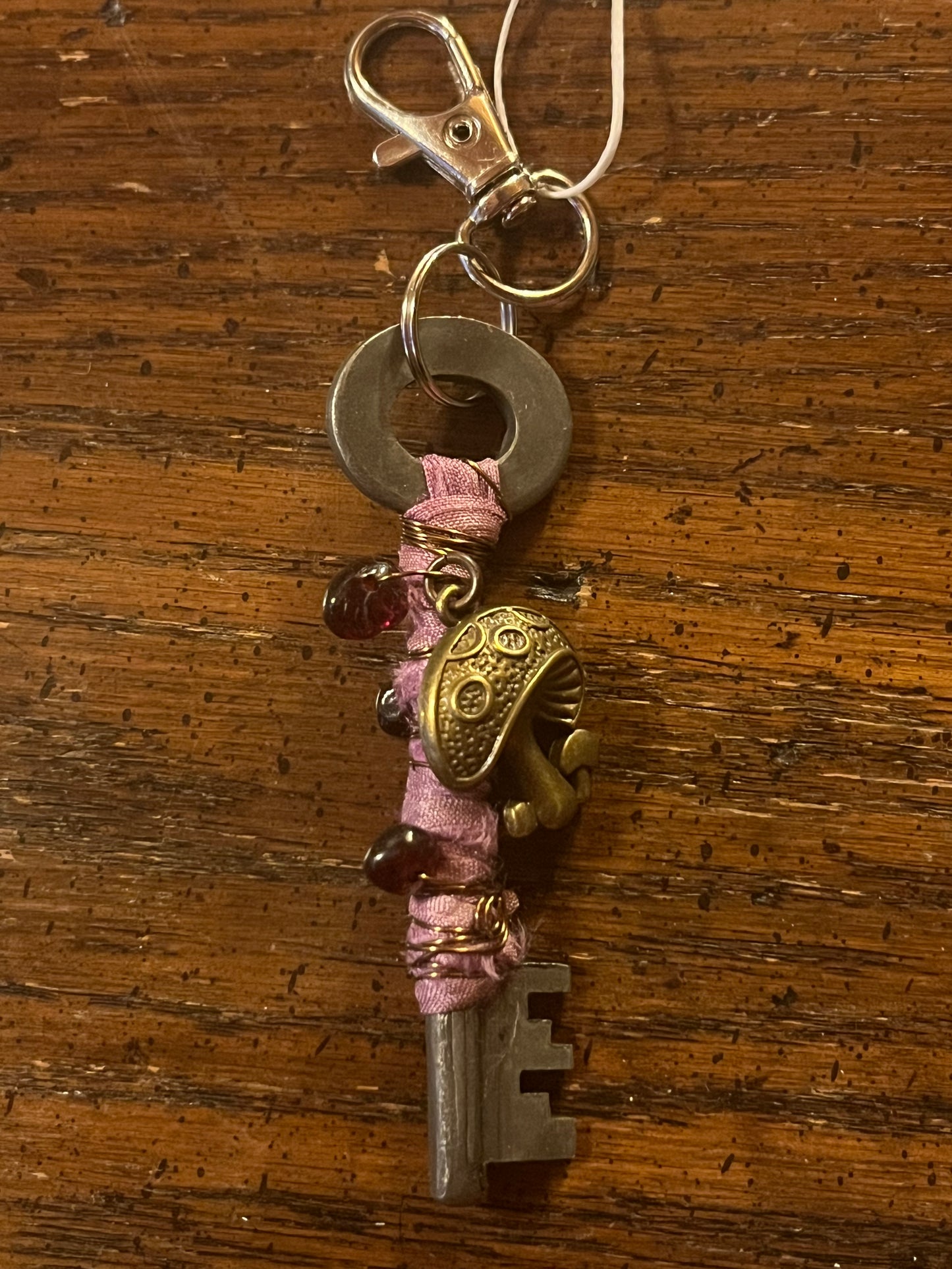 La Plume Noire Key Charms